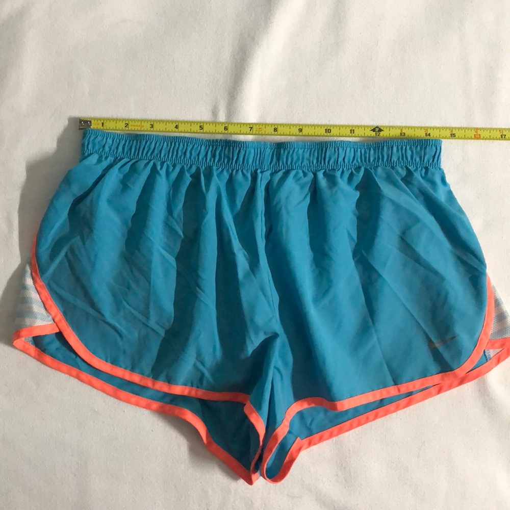 Nike Women’s 1.5” Tempo Running Shorts